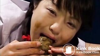 Smearing and eating