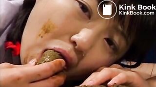 Smearing and eating