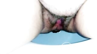 Shitting and pissing