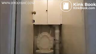 Girl shits in the toilet