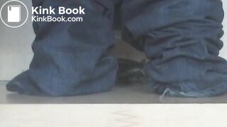 Shelf top poop