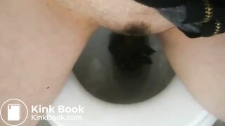 Gir! Pooping on the toilet