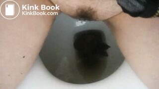 Gir! Pooping on the toilet