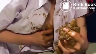 FALD5dah-Insano SUJO SCAT ELA cagando SOZINHA e COMENDO