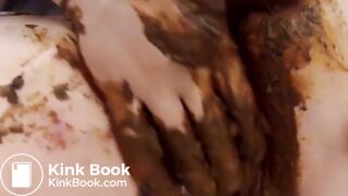 201708282130_scat_pussy