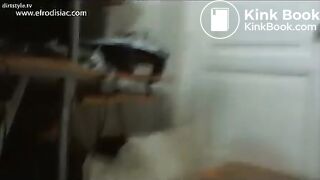 EBONY  Pooping