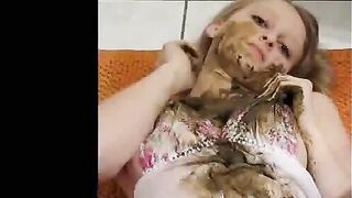 Pee and Poo blowjob