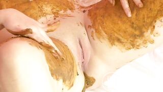 WV poo 4