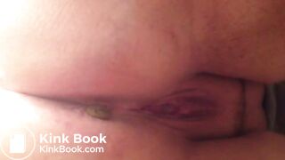 wife pooping