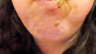 GIRL SWALLOWING SHIT IN PUBLIC BATHROOM