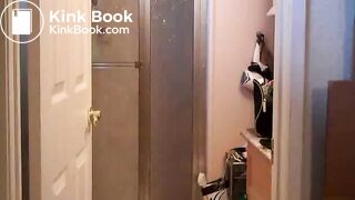 Porcelain Lilith Farting and Pooping (1)