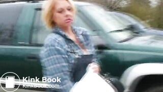 Peeprincess car desperation and panty poop