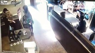 Crazy woman takes a dump then throws it at waiter