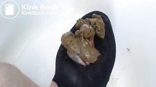 Mistress poops in mouth of hairy athletic man