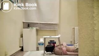 Spanish girls pooping on slave (3)