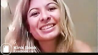 Hot babe shitting