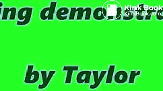 Taylor farts