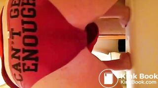 red panty poop