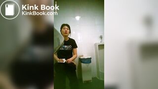 toliet1