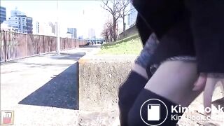 Cute girl dare to poop in public