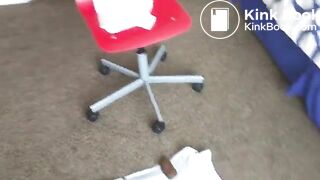 Big booty girl poops hard chunks