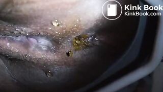 Black bbw peeing and pooping