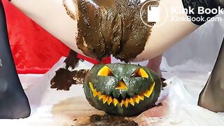 Anna Coprofield - Trick Or Treat (Clip) Shitting from pussy 1