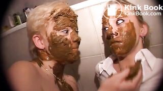 Scat Girls Eating shit