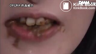 JAPANESE MOTHER LOVES DAUGHTER'S SCAT