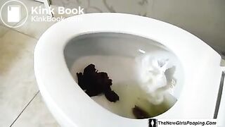 Brown haired teen pooping in reverse position