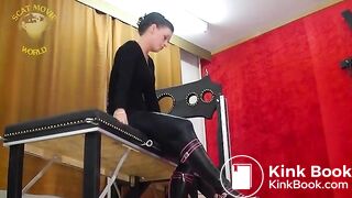FEMDOM CHANTAL CRUEL SCAT 1