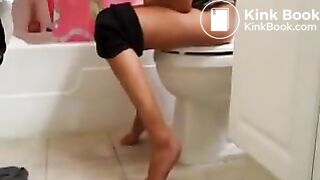 Toilet42