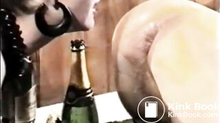 Anita-F-Klistier-Exzess-SC2