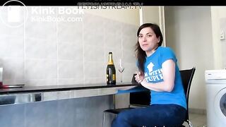 ZUxbl17624c_vid