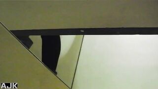 JAPAN pooping voyeur
