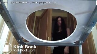 Spanish girls pooping on slave (2)