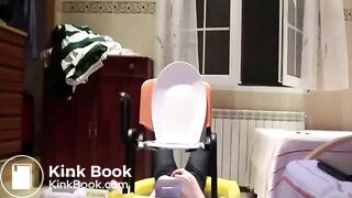 Spanish girls pooping on slave (4)