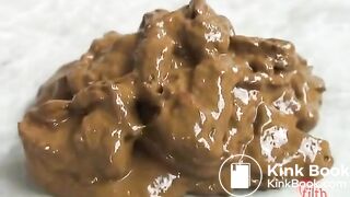 nice Sexy babe public shitting