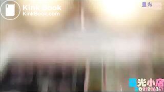 chinese gril pooping