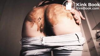 MY FAVORITE KIND, Wearing jeans