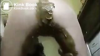 Pooping in pantyhose