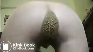 Pooping in pantyhose