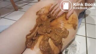504698 - poop laying down