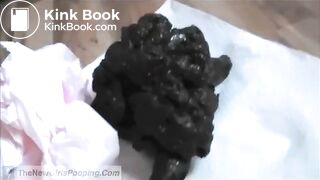 Naughty secretary shouldnt poop there