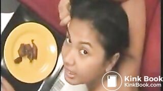 Kayla Pooping And Smearing Shit