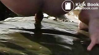 scat - lucy shits