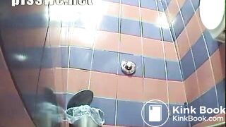 Can't stop shitting