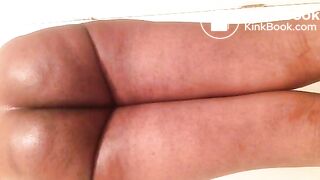 Fat black girl shitting a long creamy shit - Dirtyshack Free