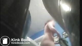 toilet f f f