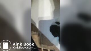 German Hamburg mature shit on the Flor